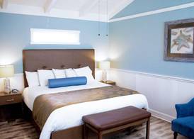 Ocean Echo Inn & Beach Cottages 4