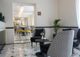 Hotel Carlton 3