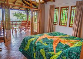 Lost Iguana Resort and Spa 5