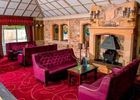 Allingham Arms Hotel 5