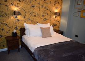 The Fitzrovia Belle Hotel 3