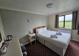 Marsh Farm Hotel 4