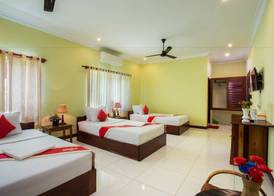 Side Walk Hotel 5