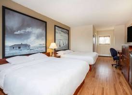 Super 8 by Wyndham Smoky Lake 5