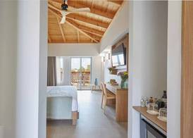 Mystery Skiathos Luxury Residence 4