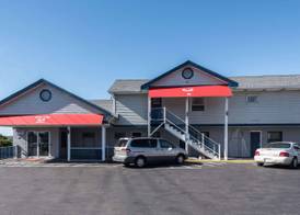 Econo Lodge Rutland City near Hwy 7 3
