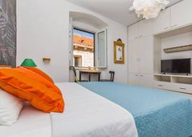 Apartment & Room Joy 4