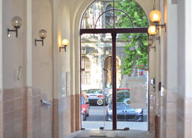 Broadway City Panzio 3