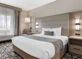 Best Western Plus Mid County 5
