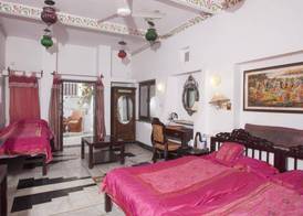 Lake Pichola Hotel 2