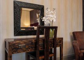 The Howbeck & The Retreat 5min to Lake, Restaurants & to the free Hydro Wellness Club 5