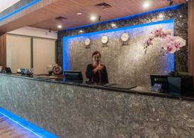 Arthama Hotels Losari Makassar 3