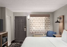La Quinta Inn by Wyndham Temple 4