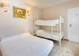Málaga Inn 3