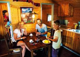 LEGOLAND Wild West Cabins 4