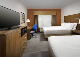 Holiday Inn Express & Suites BAY CITY by IHG 4