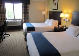 Holiday Inn Express BOSTON by IHG 3