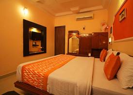 EMINENCE - PALM RESIDENCY (1.5 KM FROM NAKKI LAKE) 4