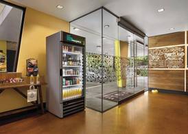 Staypineapple, Hotel Rose, Downtown Portland 2