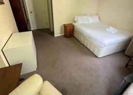 Crofton House Hotel 3