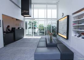 Lloyd's Inn 5