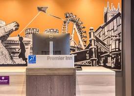 Premier Inn Bristol Parkway - M32 3