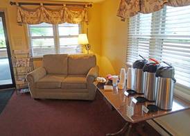 Amish Country Motel 4