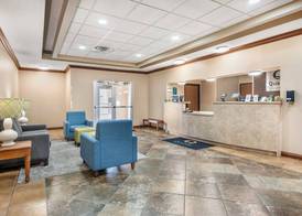 Quality Inn & Suites near Owensboro & Holiday World GOLD AWARD WINNER 3