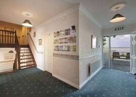 The Waterfront House Country Home 3