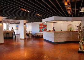Holland House Beach Hotel 2
