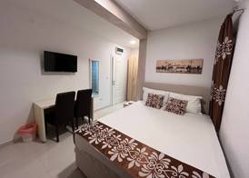 Pearl Apartments 4