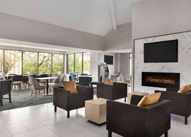 La Quinta inn & suites by Wyndham Dothan 2