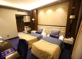Prestige Hotel 5