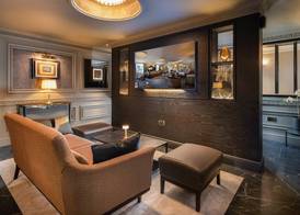 Cassidys Hotel 5