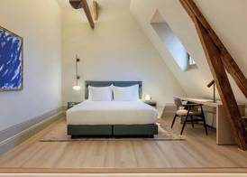 The College Hotel Amsterdam, Autograph Collection 5