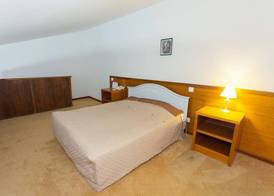 Kopala Tskneti Hotel 4