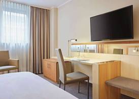 Lindner Hotel Cologne Am Dom, part of JdV by Hyatt 5