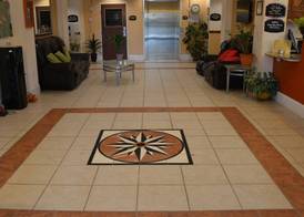 Super 8 by Wyndham Austin/Airport South 2