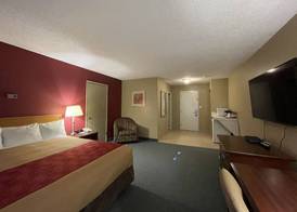 Travelodge by Wyndham Fort St John 4