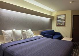 Chadron Inn & Suites 4