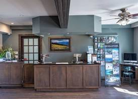 Swiss Chalet Motel 2