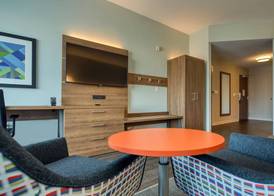 Holiday Inn Express & Suites CHARLOTTE - SOUTH END by IHG 4