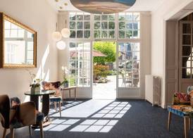 Hôtel Anne d'Anjou, The Originals Collection 4