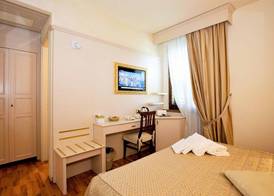 Hotel Arcobaleno 4