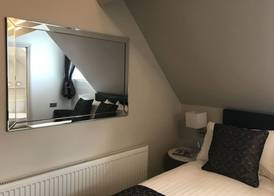 Ashbourne House 3