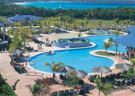 Aston Costa Verde Beach Resort 4