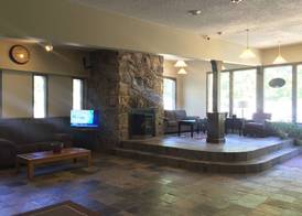 Monarch Mountain Lodge 2