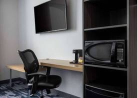 Quality Inn & Suites Winnipeg - Pembina Highway 5