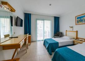 Rebin Beach Hotel 5