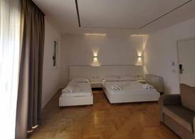 Hotel Lusini 4